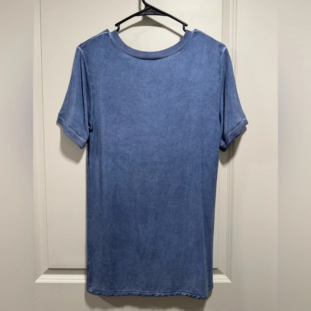 POL Short Sleeve Pocket Tee in BLUE - Picture 2 of 5
